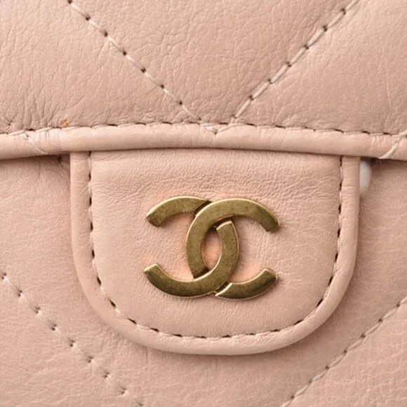 CHANEL Authentic Pink Leather Wallet - Picture 7 of 16